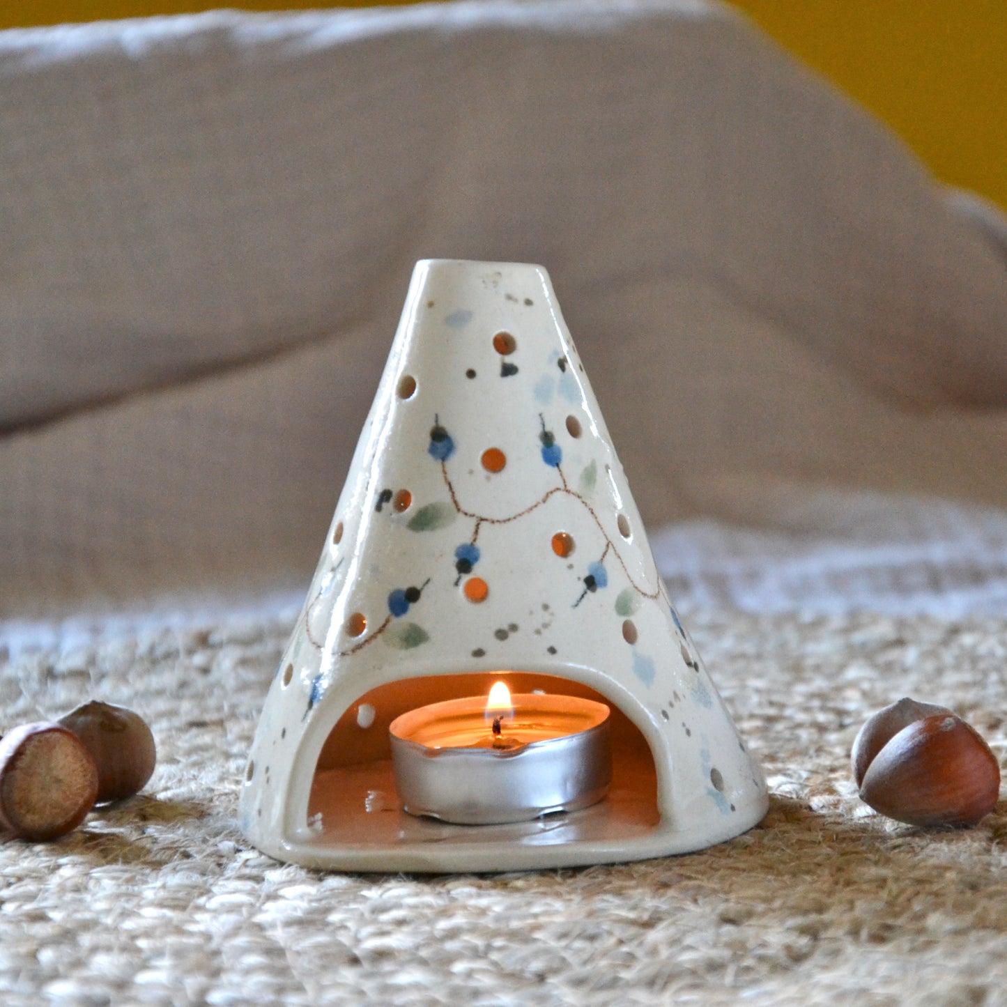 Svečnik Tipi za čajne svečke in kadilo Palo santo